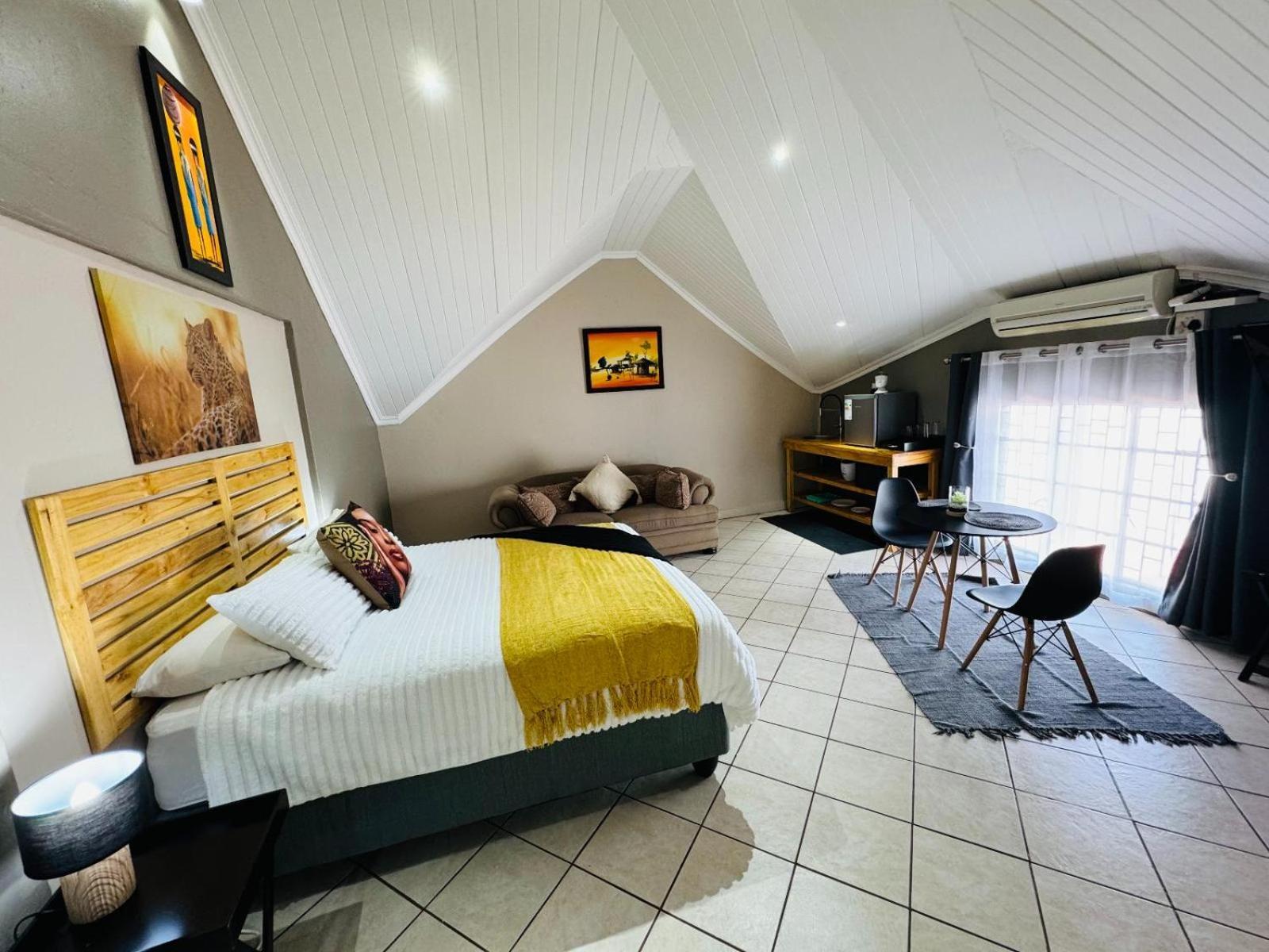 Echo Mountain Inn (Adults Only) Thabazimbi Oda fotoğraf